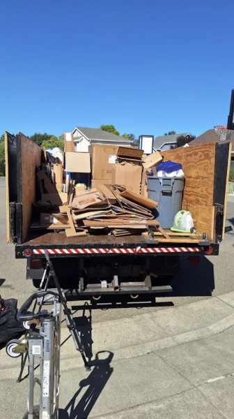 Junk Removal in Santa Rosa, CA (1)