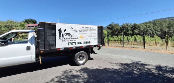 Junk Removal in Santa Rosa, CA (1)